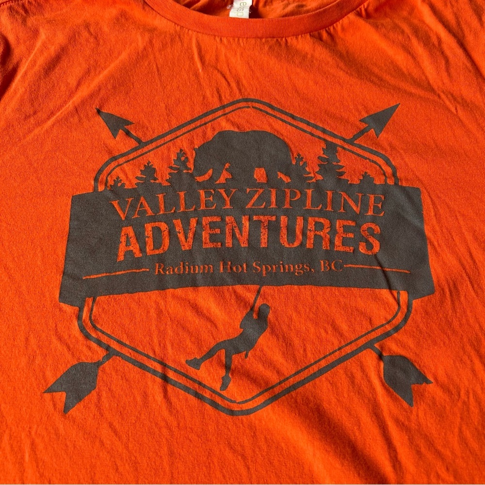 Graphic Tee ~ Men’s Size XS ~ Valley Zipline Adventures
